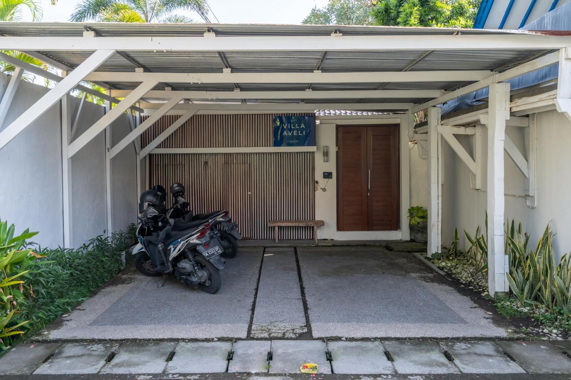 Aveli By Deals Hospitality Seminyak (Bali)
